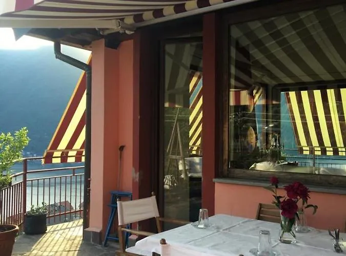 Dom wakacyjny Le Vetrate Sul Amazing View Nesso